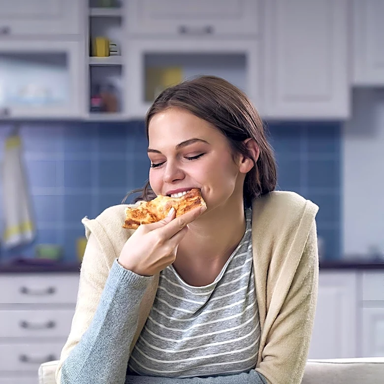 Man's Pizza-Sneaking Habit Sparks Online Laughter