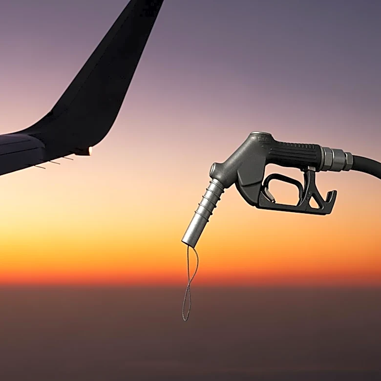 Airlines Face Jet Fuel Supply Challenges Amid Ongoing Conflict with Iran