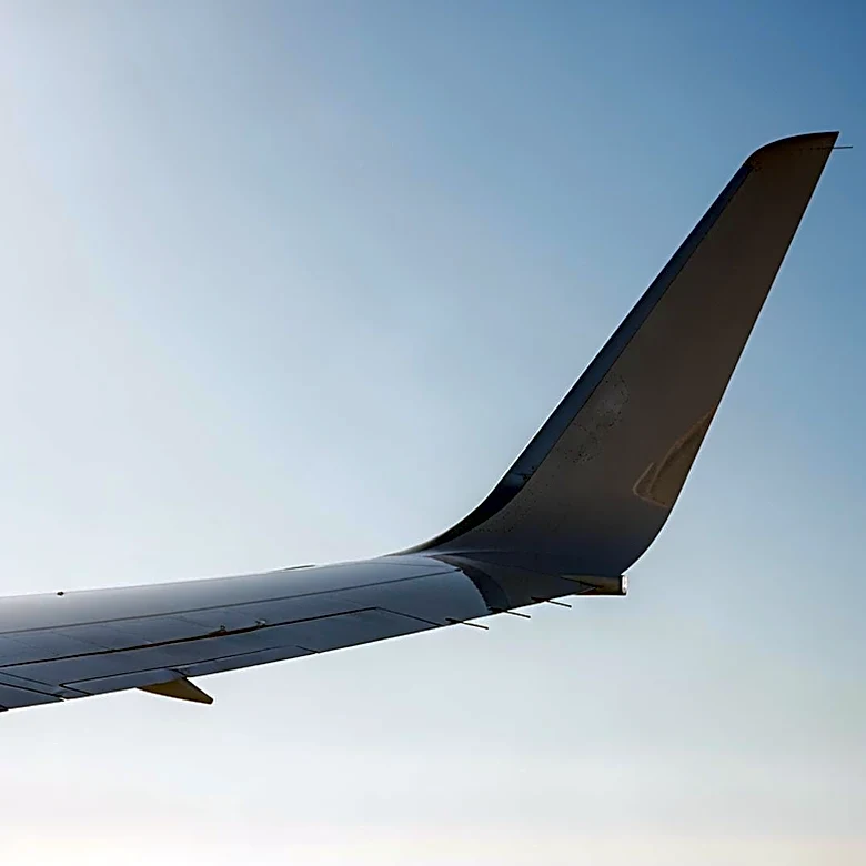 Mammoth Freighters Achieves FAA Certification for 777-200LR Converted Freighter