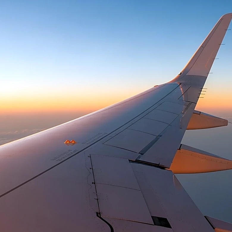 Delta Air Lines Reports Record Revenue Despite Fuel Cost Challenges