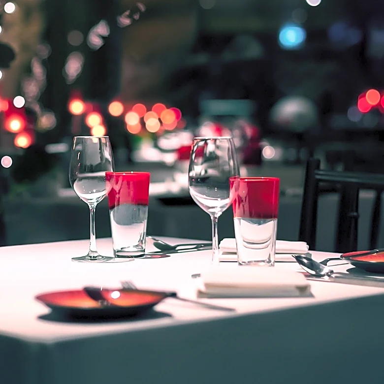 Minneapolis Steakhouse 'Stock and Bond' Offers Unique Dining Experience in Historic Setting