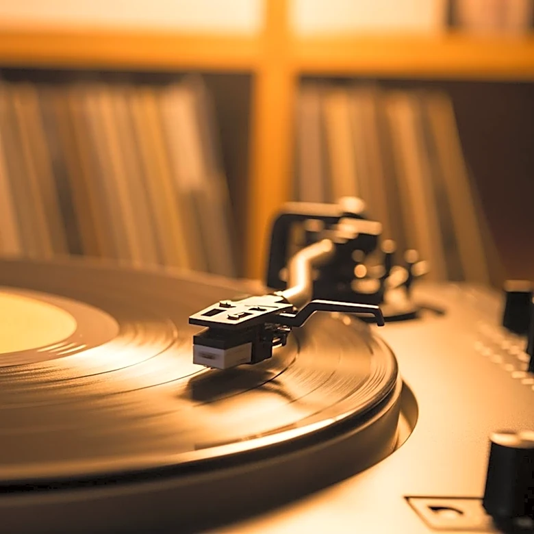 Robert Plant Honored as 2026 Record Store Legend, Celebrating Vinyl Culture