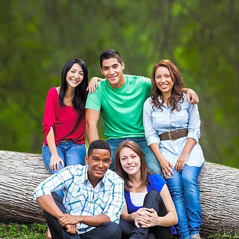 Thousand and SmileyWorld Collaborate to Enhance Teen Safety and Self-Expression