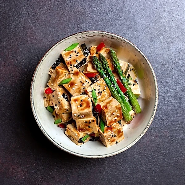 The Boathouse at River Islands Celebrates Asparagus Feast Week with Special Dishes