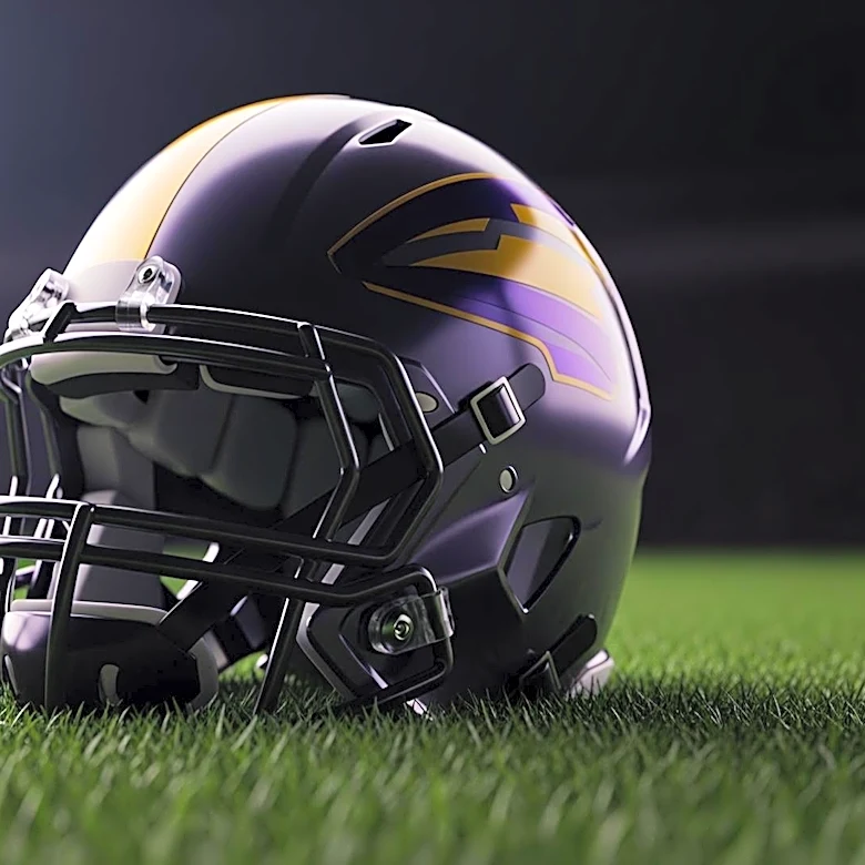 Dez Roebuck Emerges as University of Washington's Fearless Pass-Catcher