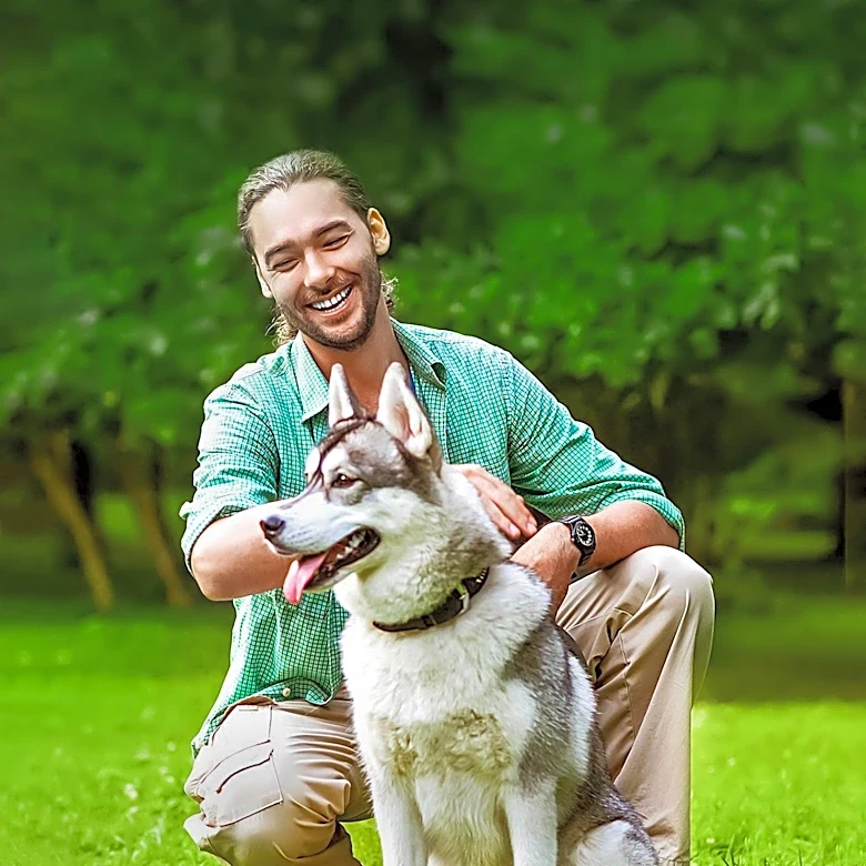 Man Adopts Stray Husky After Emotional Reunion at Shelter