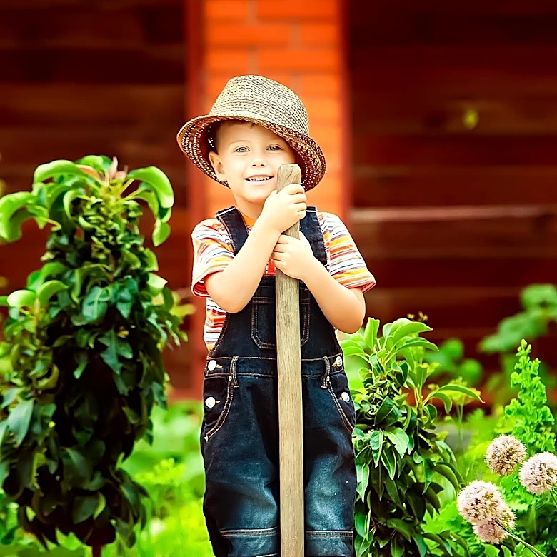 Lockney Elementary Students Engage in Agriculture Education Through Show-and-Tell