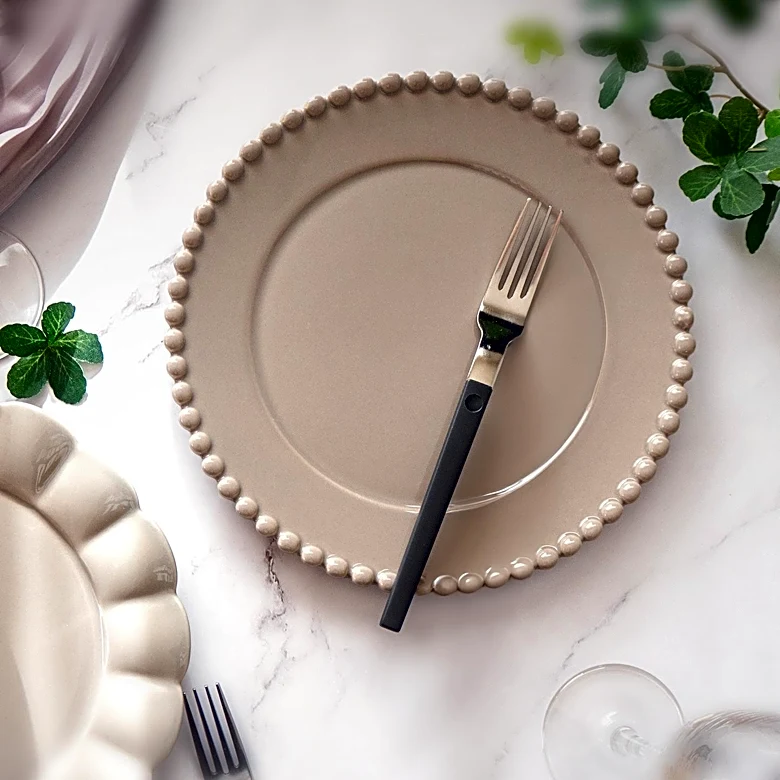 Beaded Glassware Gains Popularity in U.S. Restaurants and Homes