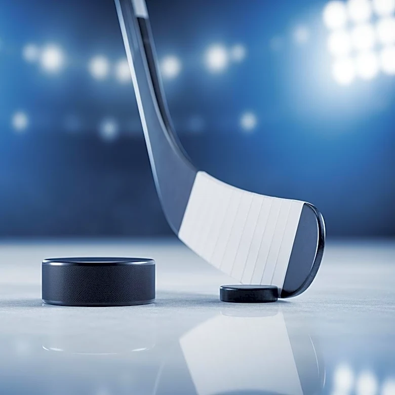 St. Louis Blues Triumph Over Chicago Blackhawks with 5-3 Victory