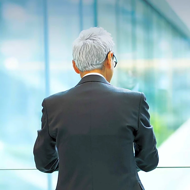 Gray Hair Linked to Cellular Stress Responses, Study Finds