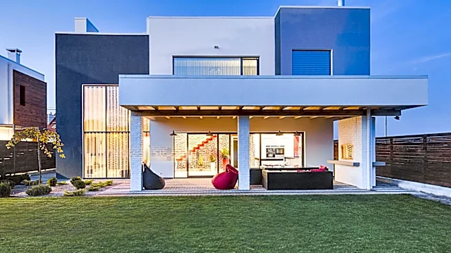 Baldwin Hills House Exemplifies Black Postmodernism in Architecture