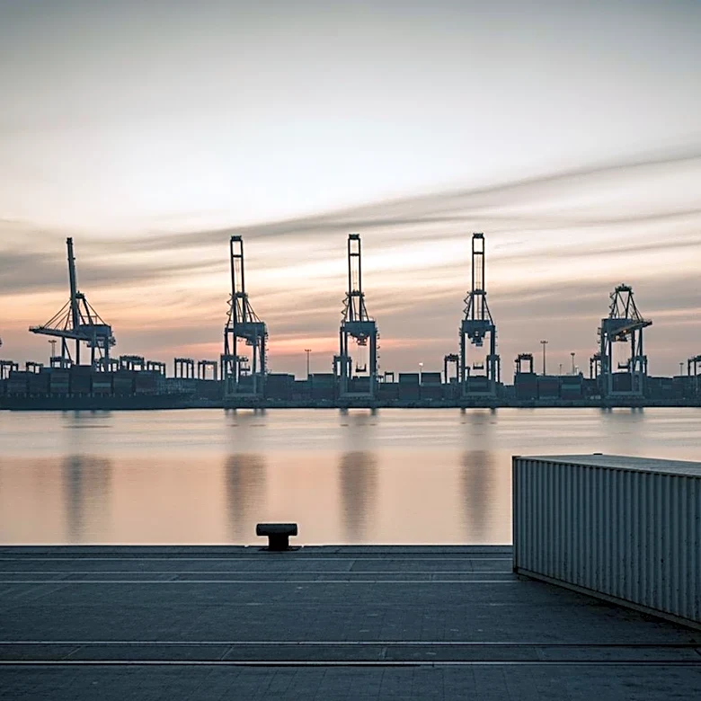 U.S. Blockade of Iranian Ports and Q1 Earnings Season to Influence Trading