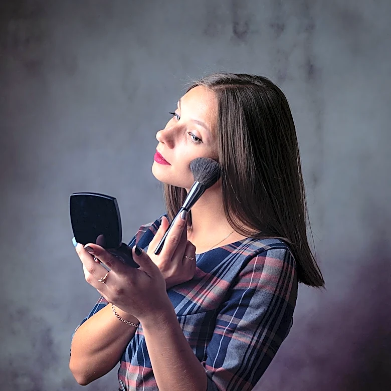 Understanding Body Dysmorphic Disorder Amid Rising Cosmetic Surgery Trends