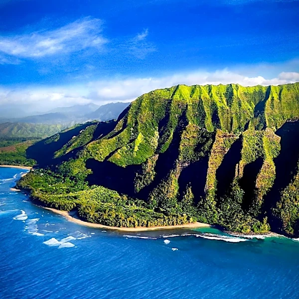 Hawaii Encourages Responsible Tourism to Support Local Recovery Efforts