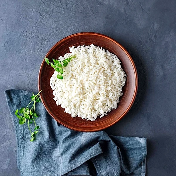 Experts Discuss Health Implications of Daily White Rice Consumption