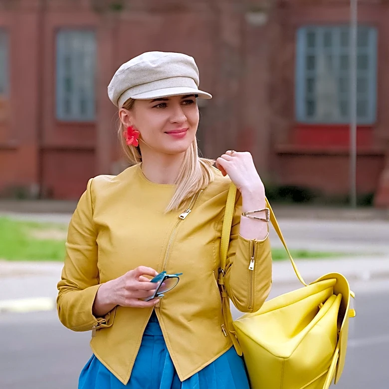 St. Petersburg's Vibrant Street Style Reflects City's Artistic Transformation