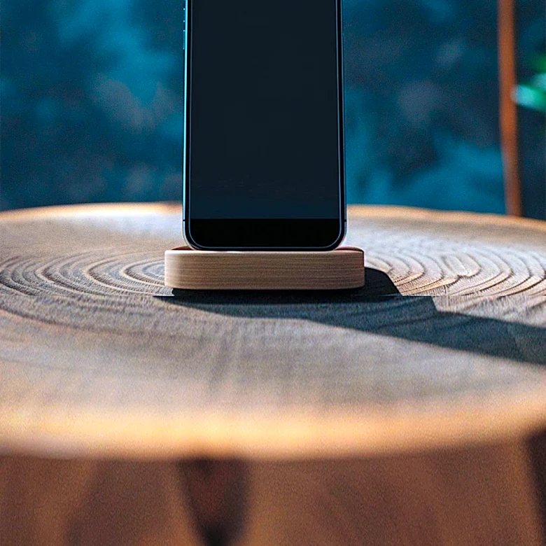 Brick Device Offers Solution to Reduce Screen Time and Combat Doomscrolling