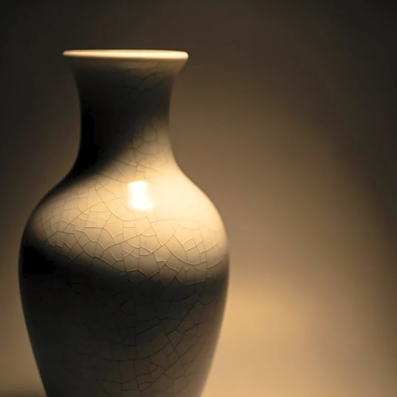 Bryan Cranston Defends Skyler White Amid Criticism from Frankie Muniz