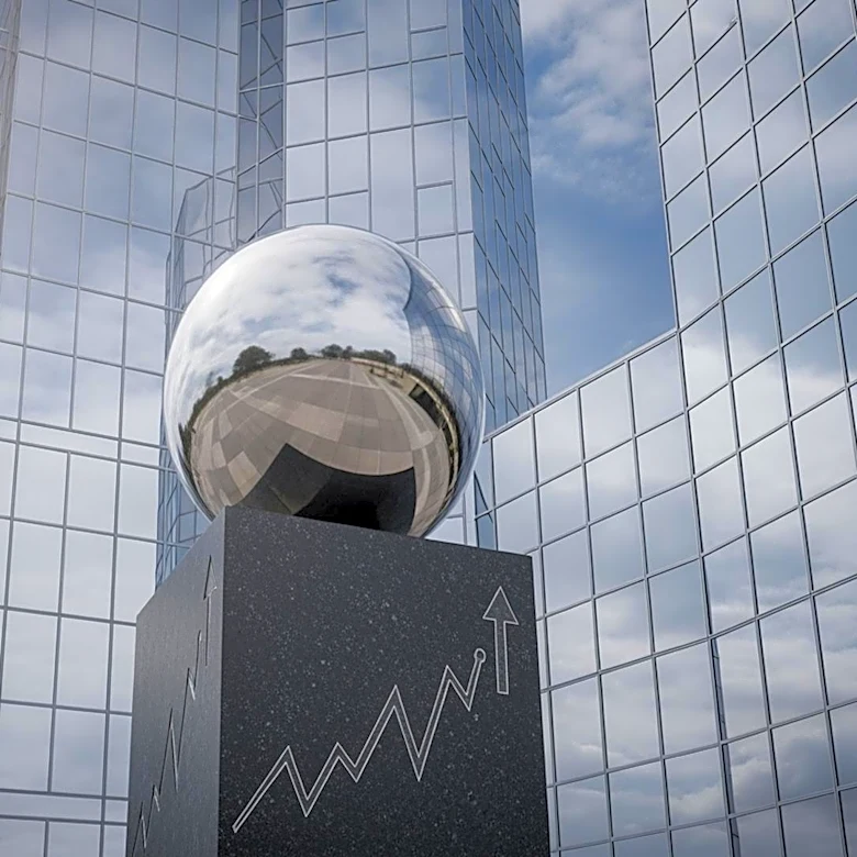 Pershing Square Launches Combined IPO Targeting $5 Billion Amid Market Volatility