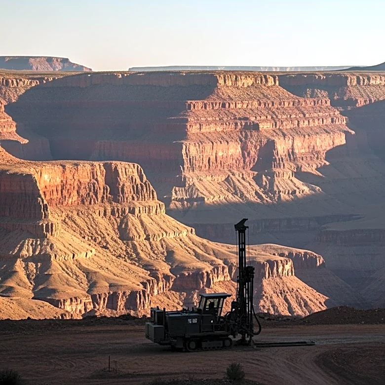 Canyon Resources Announces Leadership Changes and Project Developments for Minim Martap