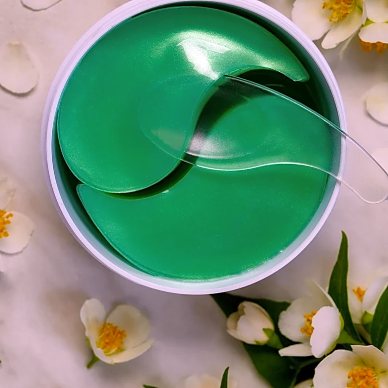 Medicube's Salmon PDRN Gel Mask Offers Glass Skin Results