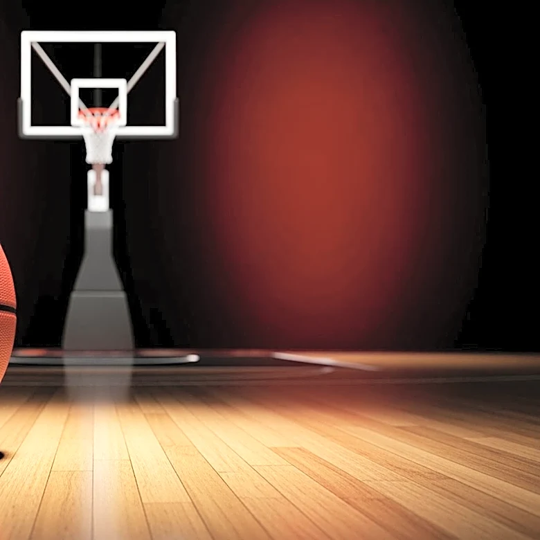 Zamareya Jones Commits to Louisville, Boosting Women's Basketball Program