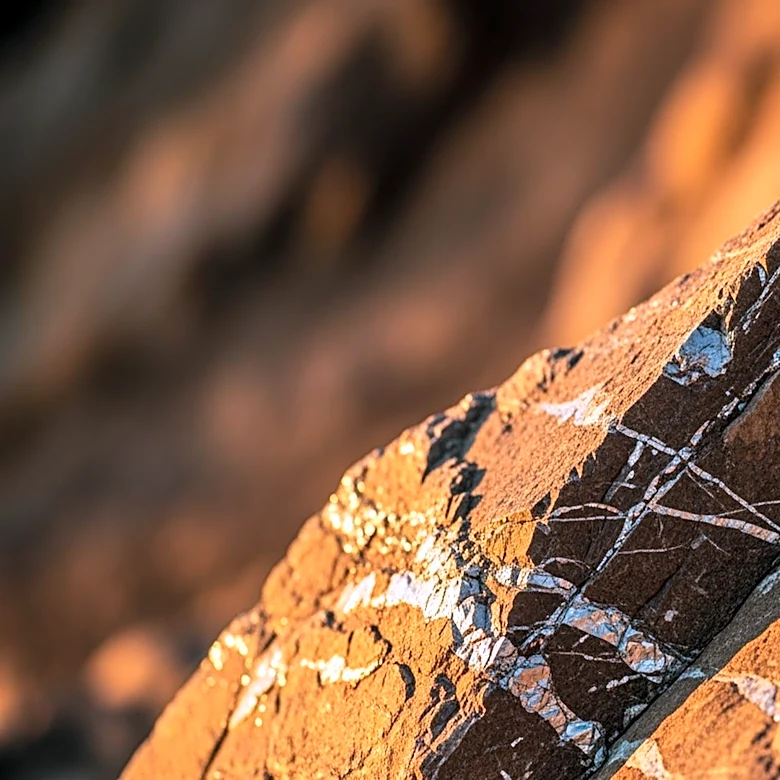 Larvotto Resources Advances Hillgrove Project Towards Mid-2026 Production