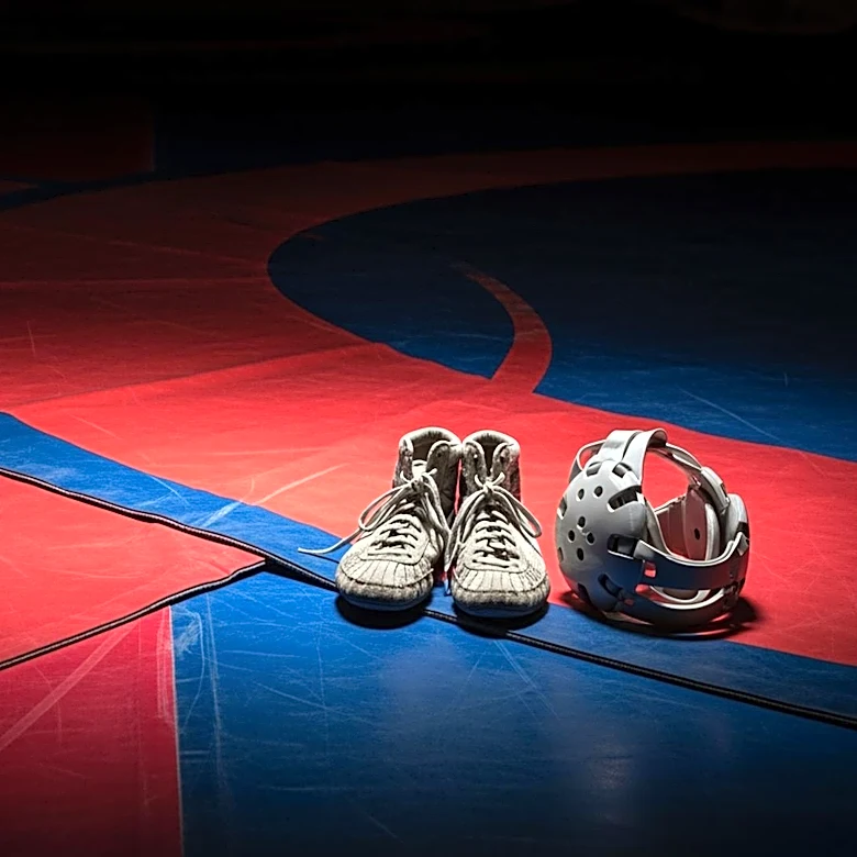 Urijah Faber Faces Arman Tsarukyan in Challenging Wrestling Match at RAF 8