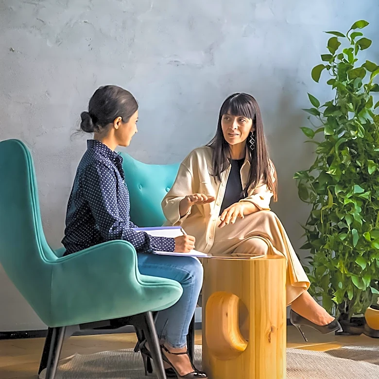 Study Finds 'Boring' Conversations Can Enhance Mental and Physical Health