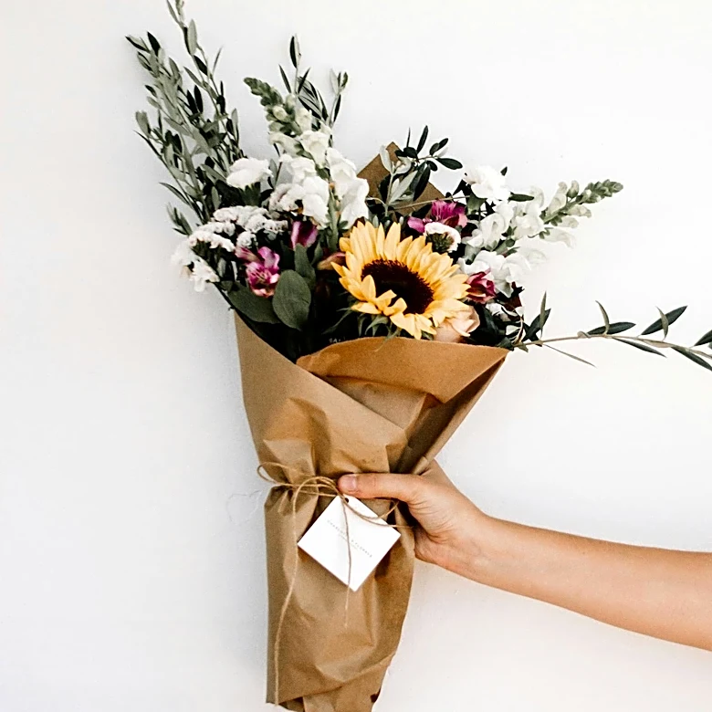 East Bay Nonprofit Spreads Kindness with Flowers to Those in Need