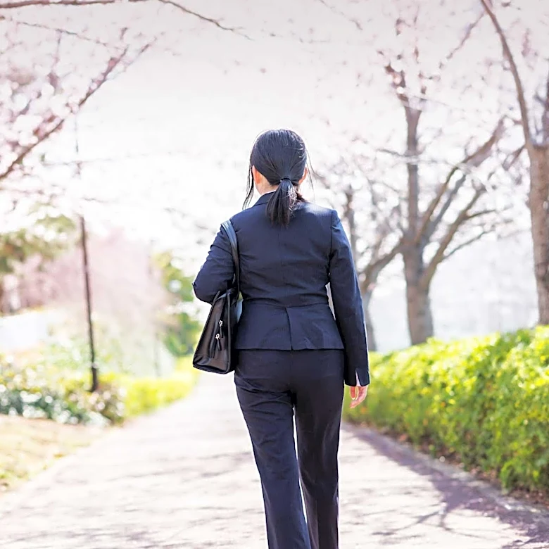 Michelle Obama Showcases Casual Spring Fashion with a Modern Twist