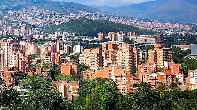 Family Relocates from U.S. to Colombia Amid Safety Concerns and Cultural Appeal