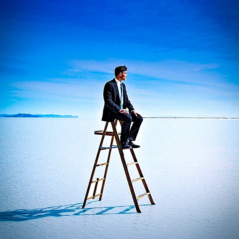 Carolyn Hax Offers Guidance to Retired, Isolated Individuals Seeking Purpose