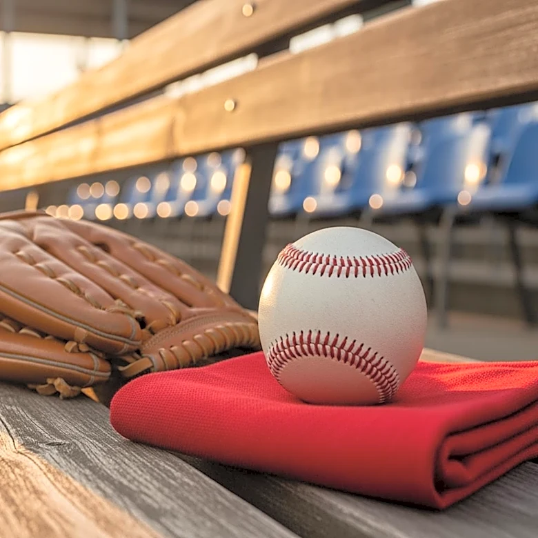 Cincinnati Reds Set National League Record with Close-Game Victories