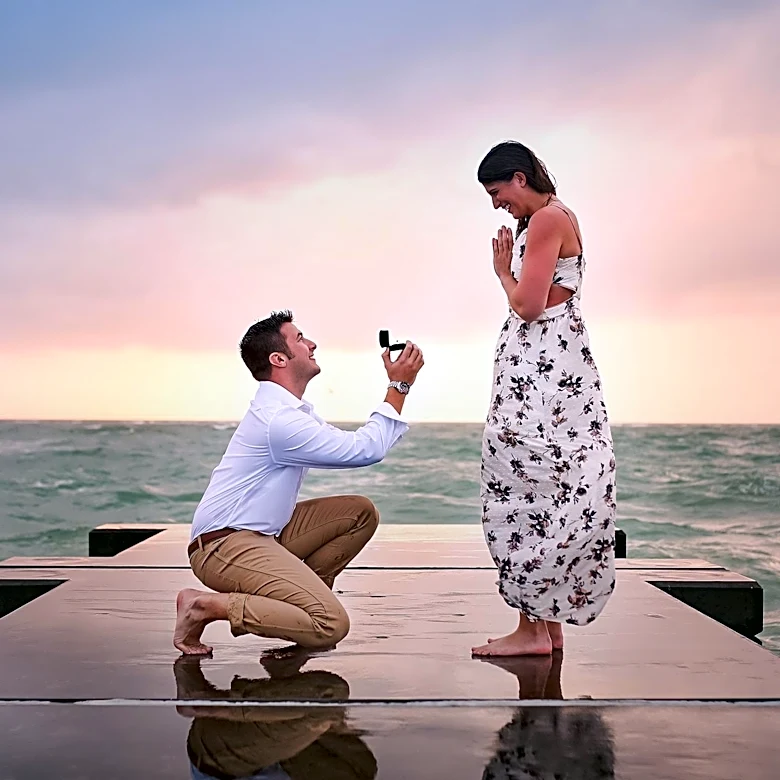 Boyfriend Proposes with 100 Pounds of Sapphire Gravel, Receives Praise for Creativity