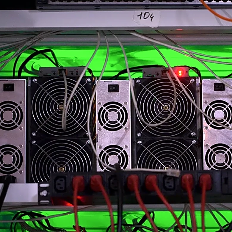 Rack Cage Generator Simplifies Gear Organization for Makers