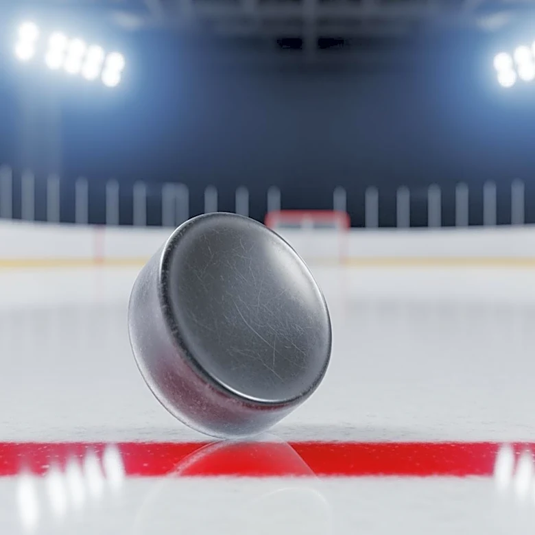 Tampa Bay Lightning Faces Overtime Defeat in Stanley Cup Playoffs Opener Against Montreal