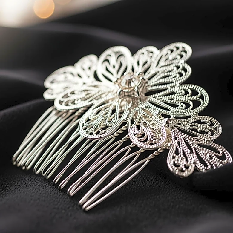 Salma Hayek's Silver Updo Highlights Elegance at Breakthrough Prize Ceremony