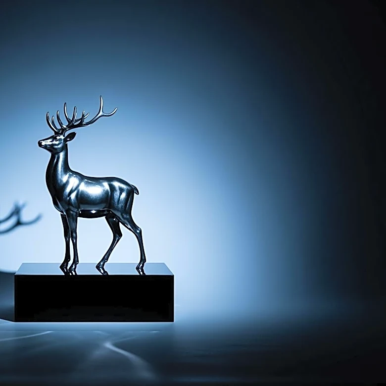 Stag Industrial Achieves New 52-Week High Amidst Analyst Ratings