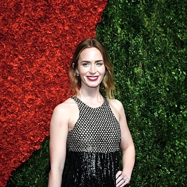 Emily Blunt's Spring-Inspired Red Nail Art Debuts at NYC Premiere