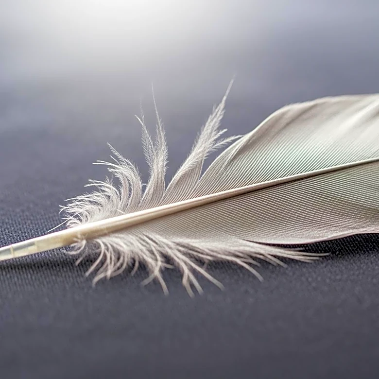 Salma Hayek Embraces Gray Hair at Breakthrough Prize Ceremony, Challenges Hollywood Norms