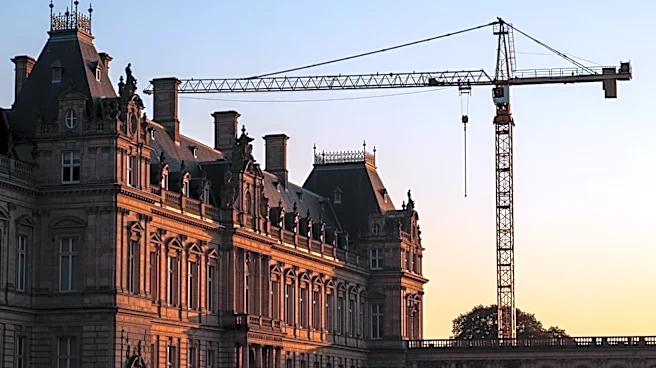 BKL Baukran Logistik Utilizes Liebherr Crane for Historic Palace Project