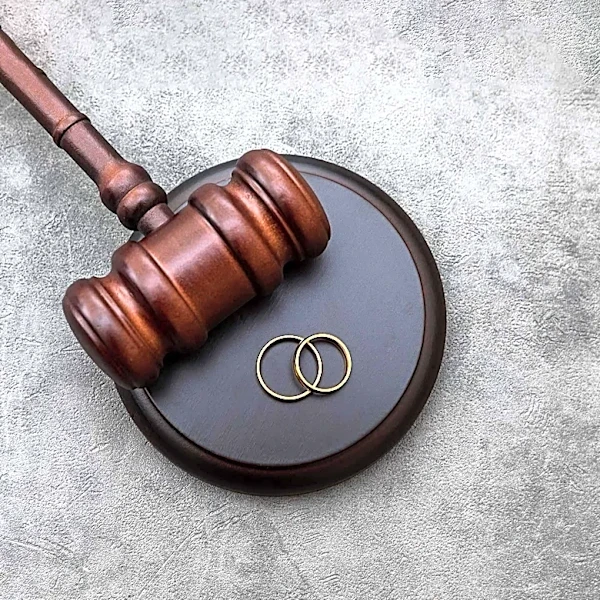 Divorce Gift Registries Emerge as a New Trend for Starting Over