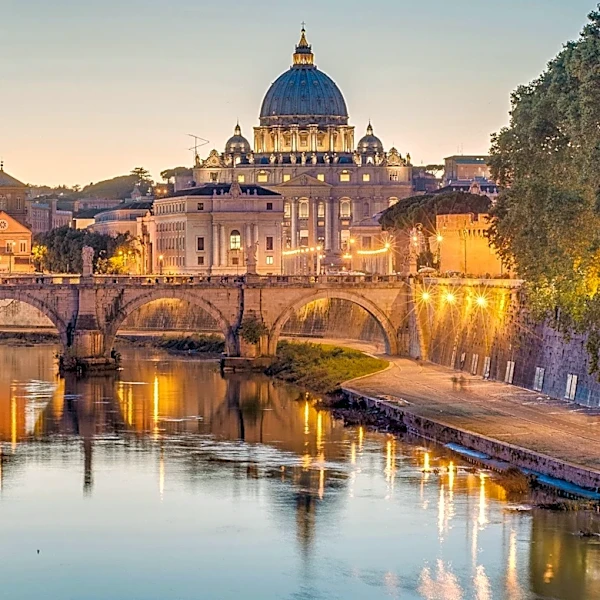 New Jersey Sports Museum Owner Presents Gifts to Pope Leo XIV During Rome Visit
