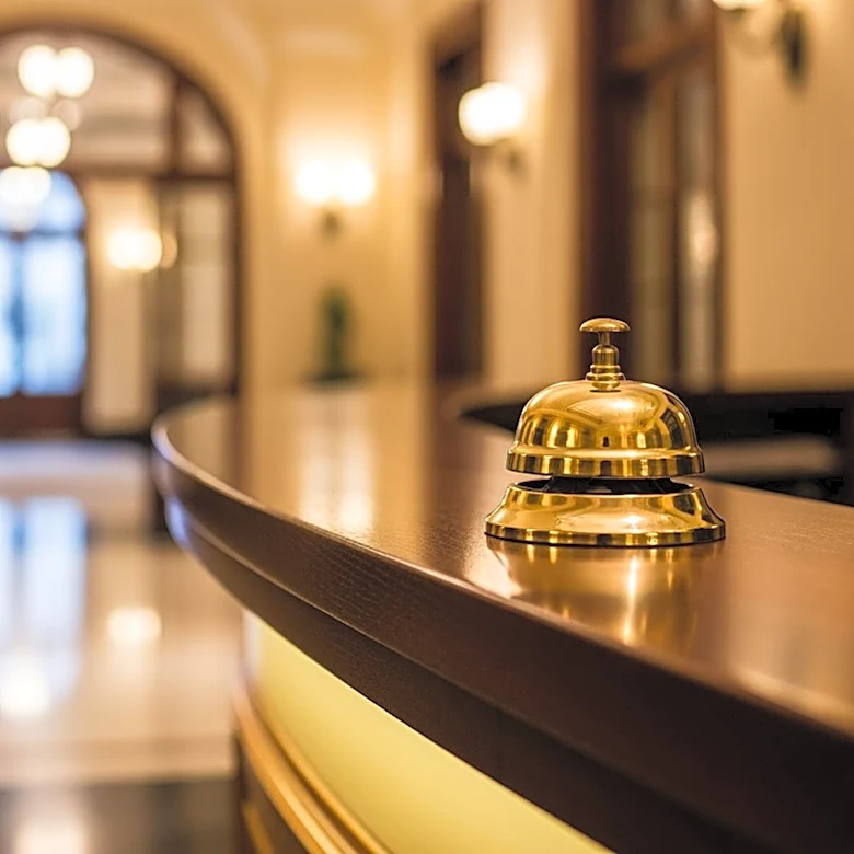 Driftwood Hospitality Management Takes Over InterContinental Kansas City at the Plaza, Expanding Midwest Presence