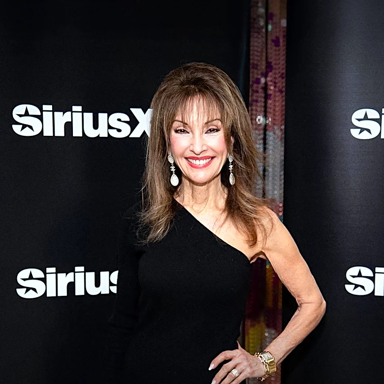 Jane Seymour Embraces Aging with Gratitude and Purpose