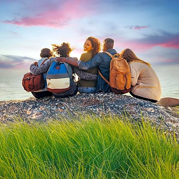 Survey Reveals Most Americans Seek Daily Alone Time on Group Vacations