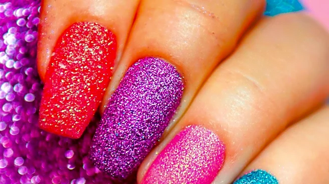 Soft Chrome Nails Emerge as a Springtime Trend in Nail Art