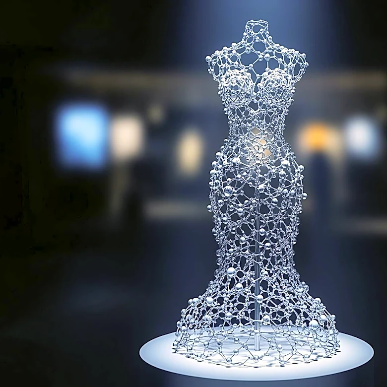 Anne Hathaway Stuns in Science-Inspired Couture at European Premiere