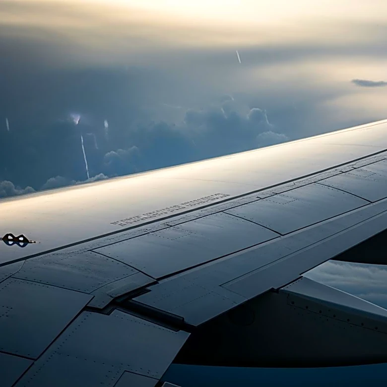 American Airlines Reports $382 Million Loss Amid Rising Fuel Costs and Weather Disruptions